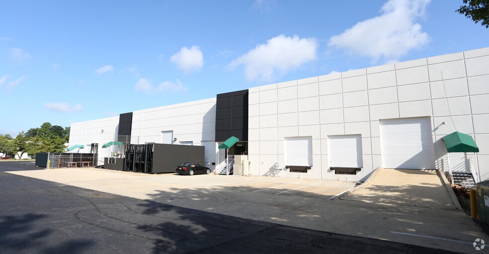 More Photos Of 9240-9250 Hampton Overlook, Capitol Heights Warehouse For Lease