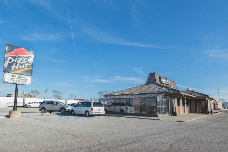 More Photos Of 3161 Teal Rd, Lafayette Restaurant For Lease