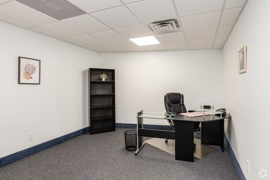 More Photos Of 900 Granby St, Norfolk Coworking Space