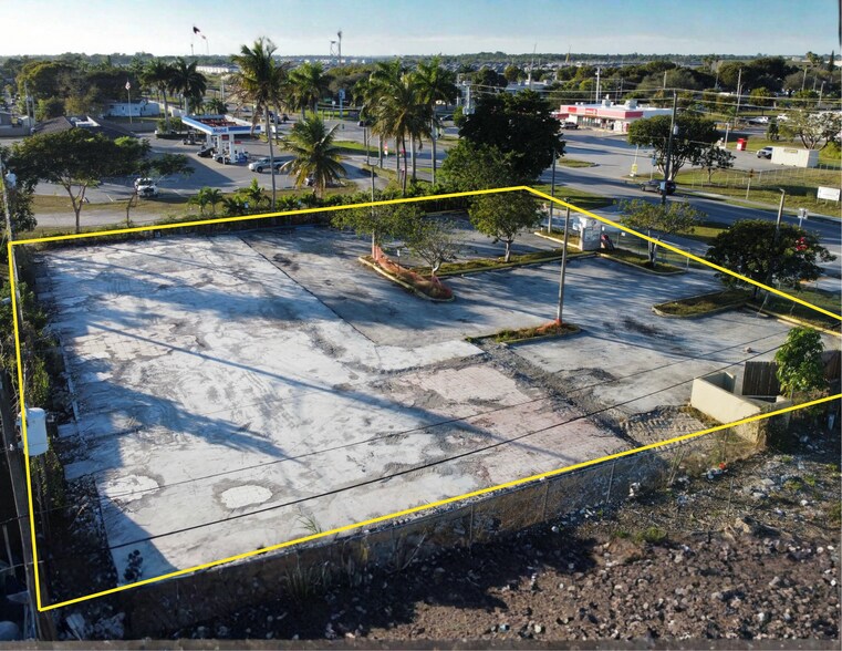 More Photos Of 941 W Palm Dr, Homestead Land For Lease