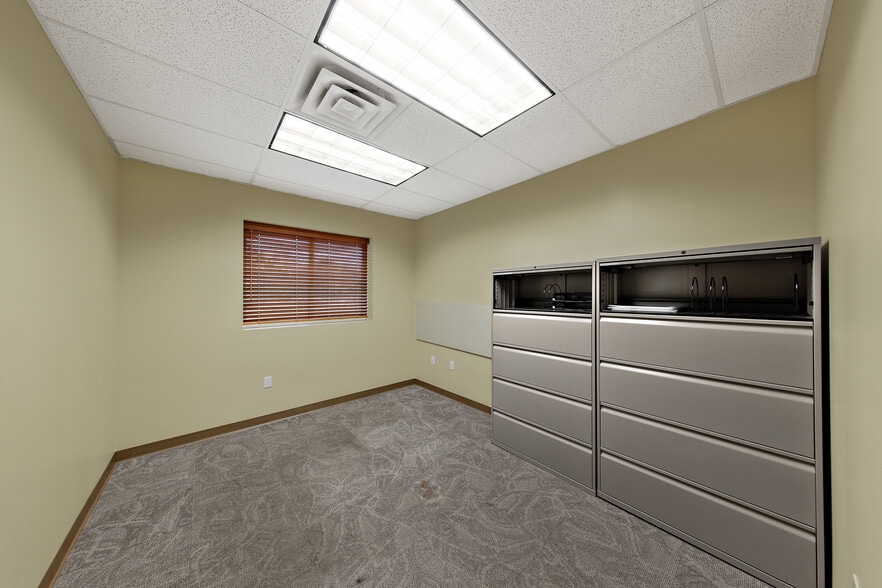 More Photos Of 180 Ushers Rd, Round Lake Warehouse For Sale