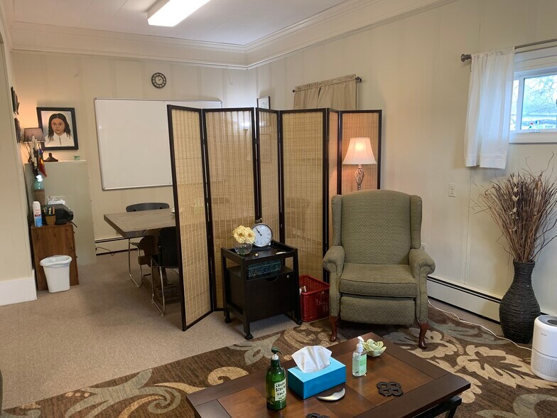 More Photos Of 64 Gleneida Ave, Carmel Storefront Retail Office For Lease