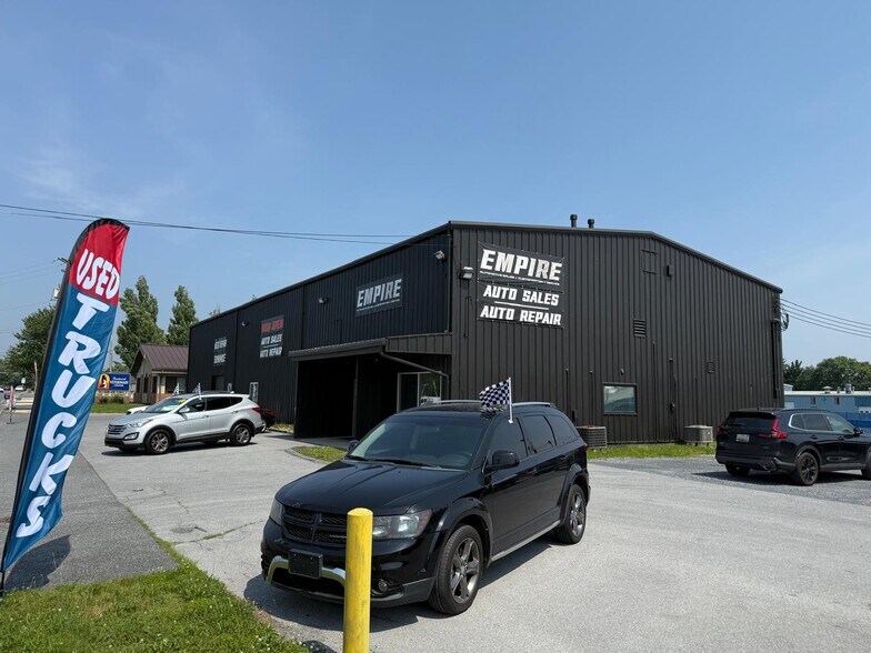 Primary Photo Of 7415 Grove Rd, Frederick Auto Repair For Lease