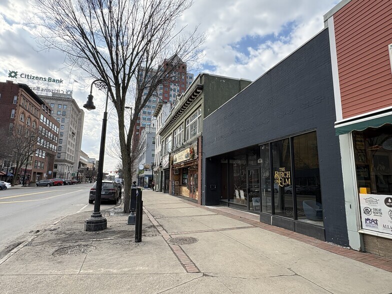 More Photos Of 968 Elm St, Manchester Storefront For Lease