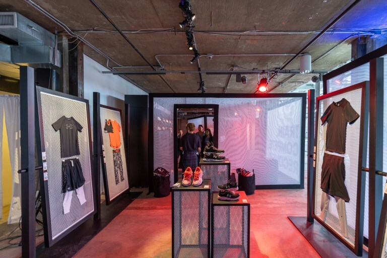 More Photos Of 8175 Melrose Ave, Los Angeles Freestanding For Lease