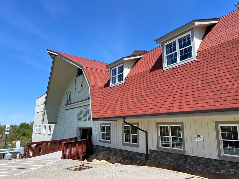 More Photos Of 101 Bellevue Rd, Pittsburgh Office For Lease