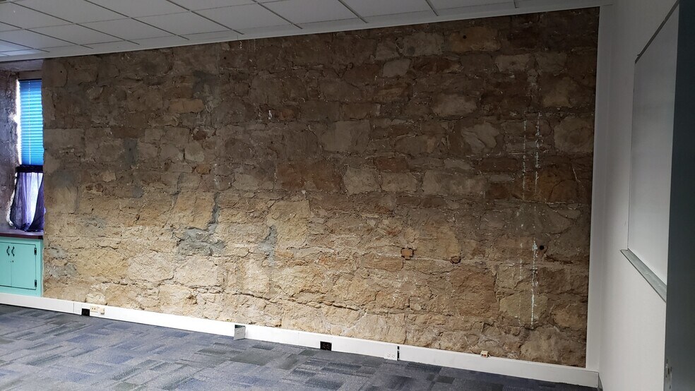 More Photos Of 202 N Carson St, Carson City Office For Lease