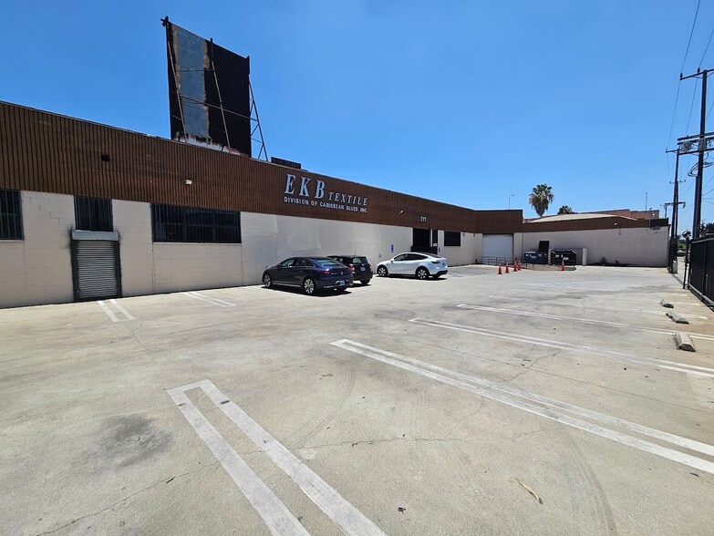 More Photos Of 777 E Washington Blvd, Los Angeles Warehouse For Sale