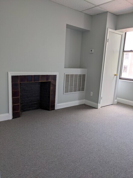 More Photos Of 2125-2129 Maryland Ave, Baltimore Office For Lease