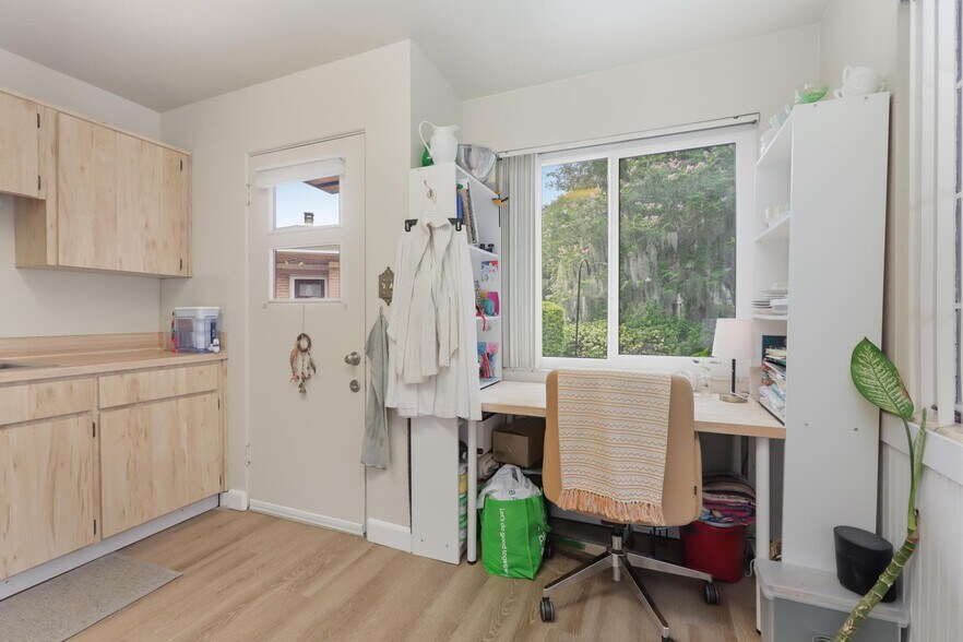 More Photos Of 642 Harwood St, Orlando Apartments For Sale