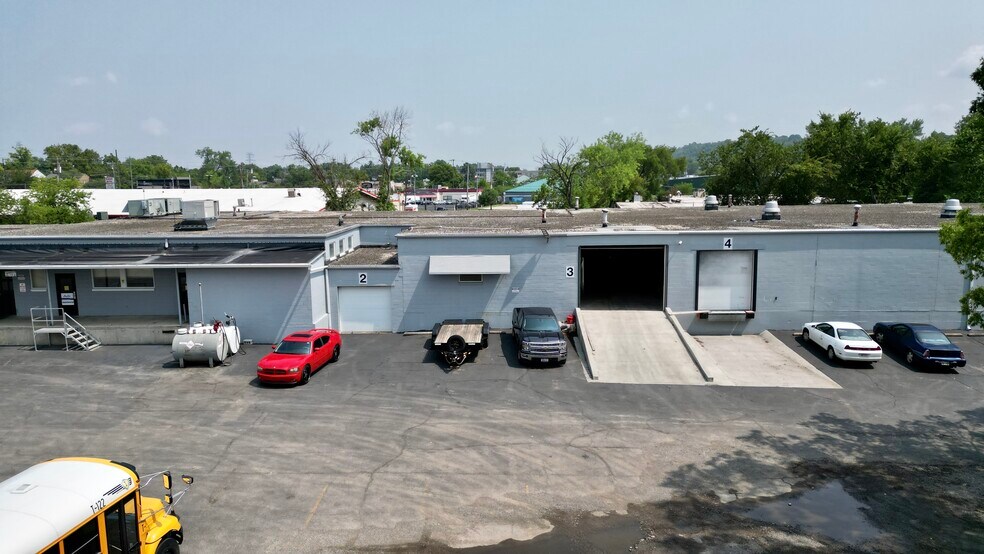 More Photos Of 7820 Reading Rd, Cincinnati Warehouse For Lease
