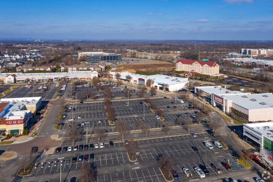 More Photos Of 4302-4330 Summit Plaza Dr, Louisville Unknown For Lease