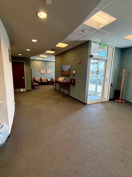 More Photos Of 4050 Central Ave, Columbus Medical For Sale