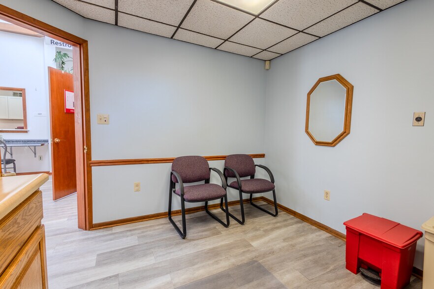 More Photos Of 310 Mulberry St, Scottdale Medical For Lease