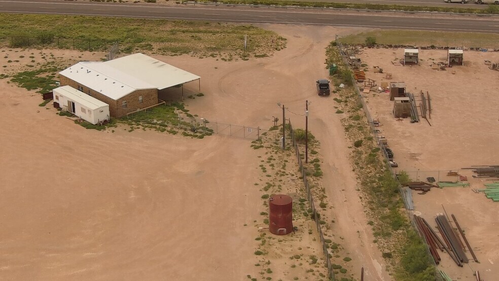 More Photos Of 1401 IH-20, Monahans Land For Sale
