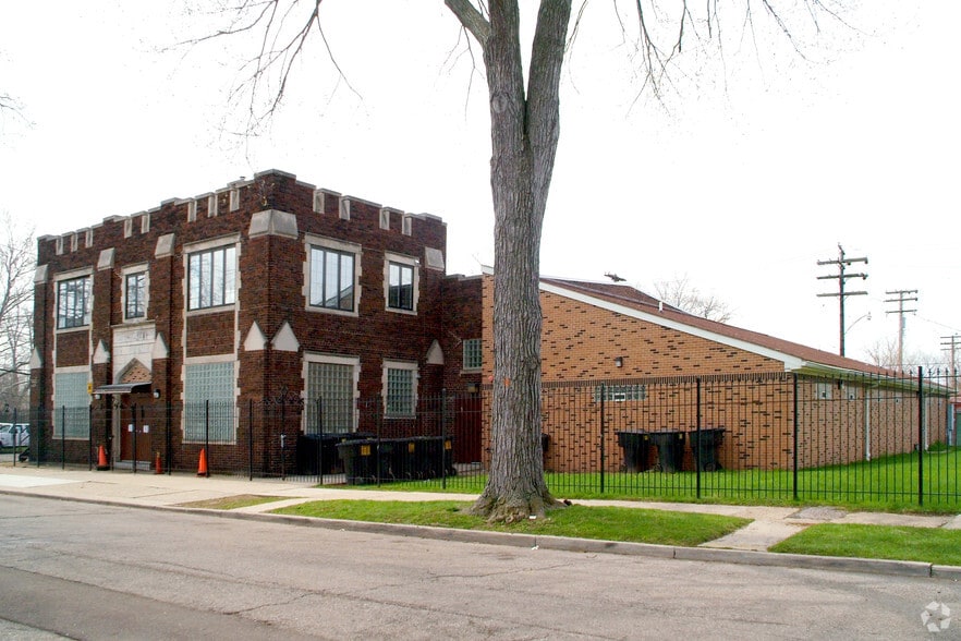 Primary Photo Of 3111 Elmwood St, Detroit Schools For Lease