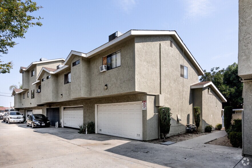 More Photos Of 2826 Cogswell Rd, El Monte Apartments For Sale