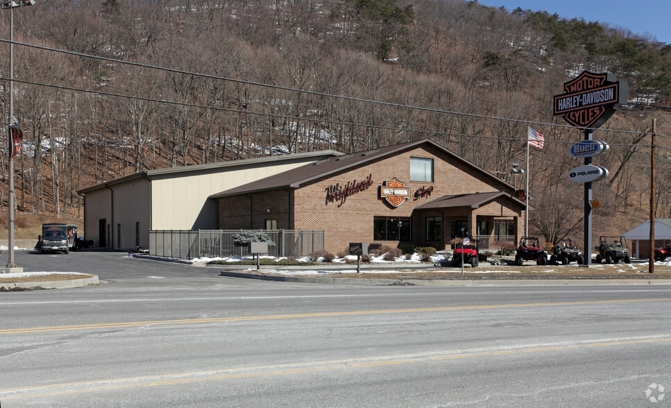 Primary Photo Of 1285 National Hwy, Cumberland Freestanding For Sale