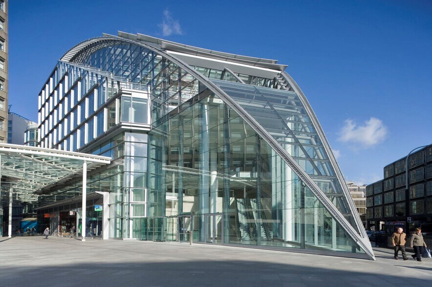 Primary Photo Of 80-100 Victoria St, London Office For Lease