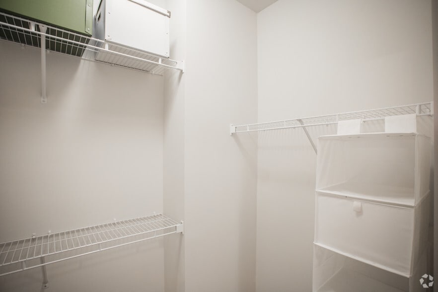 More Photos Of 8710 Cameron St, Silver Spring Apartments For Lease