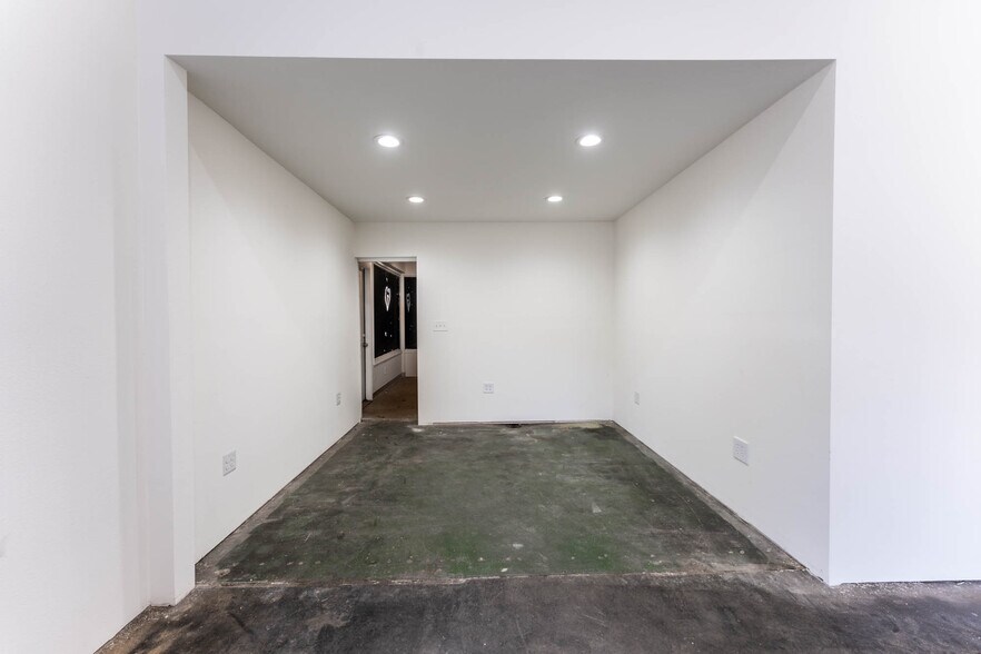 More Photos Of 8133 Foothill Blvd, Rancho Cucamonga Freestanding For Sale