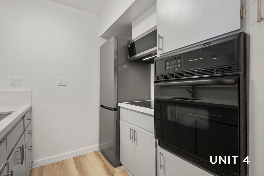More Photos Of 1700 Spruce St, Berkeley Apartments For Sale
