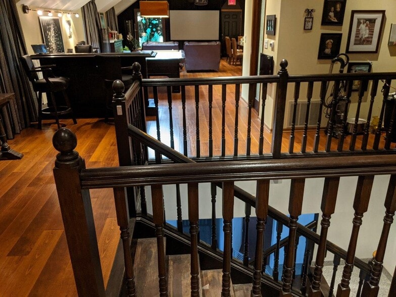 More Photos Of 6353 Ferguson St, Indianapolis Office For Lease