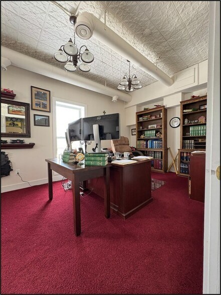 More Photos Of 650 Broadway, Davisburg Office Residential For Sale