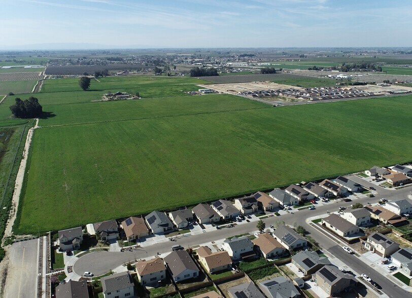 Primary Photo Of Hanford Armona Rd @ 12th Street, Hanford Land For Sale