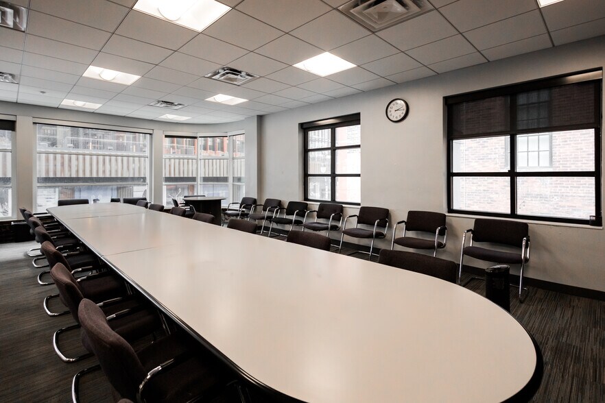 More Photos Of 1401 Farmer St, Detroit Office For Lease