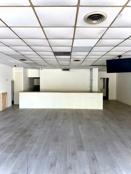 More Photos Of 3861 Washington Rd, East Point General Retail For Lease