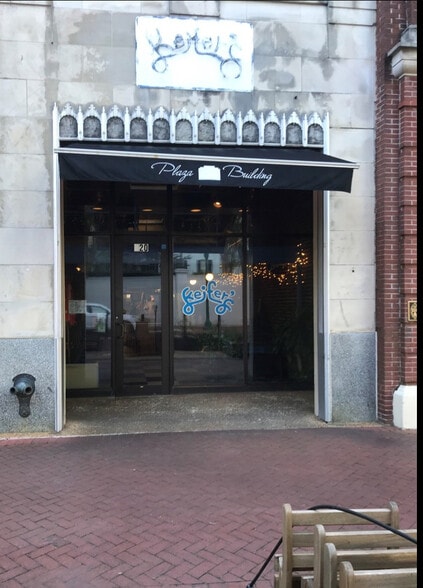 More Photos Of 120 N Congress St, Jackson Apartments For Lease