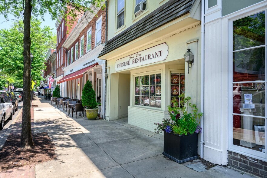 More Photos Of 6 N Washington St, Easton Restaurant For Sale