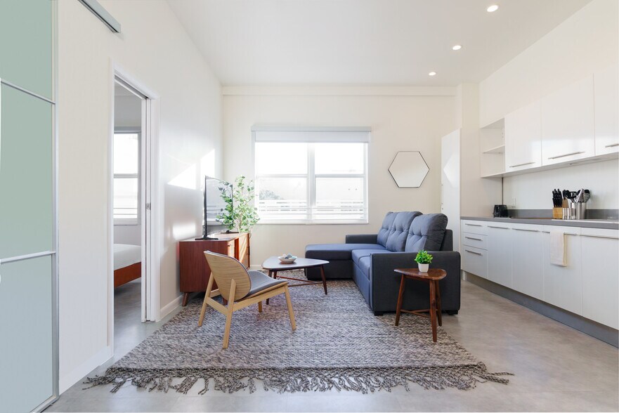 More Photos Of 860 Collins Ave, Miami Beach Hotel For Sale