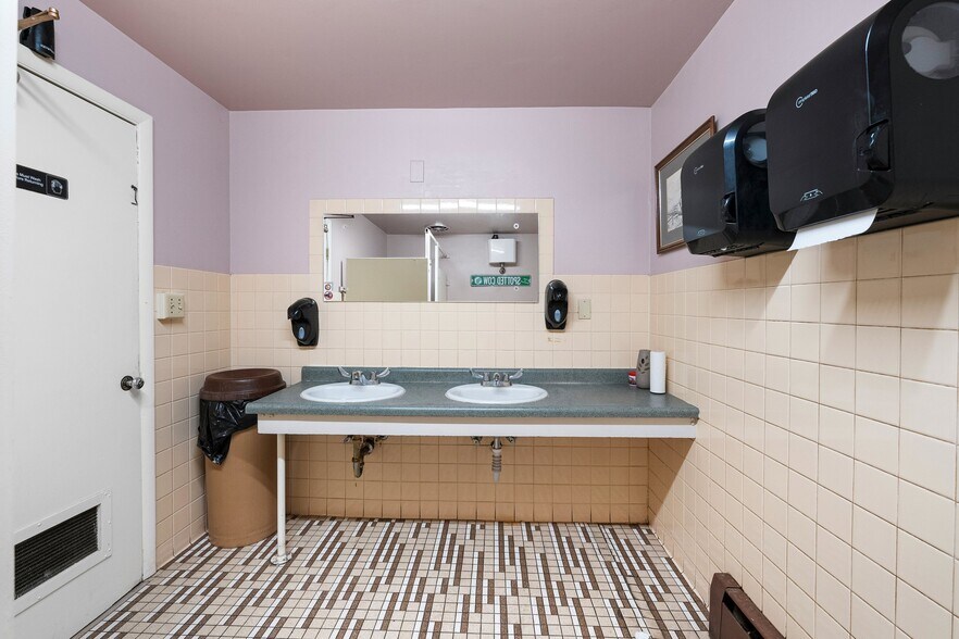 More Photos Of W11466 US Hwy 8, Dunbar Restaurant For Sale