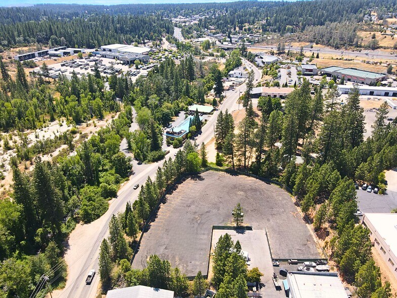 More Photos Of 125 Spring Hill Dr, Grass Valley Land For Lease