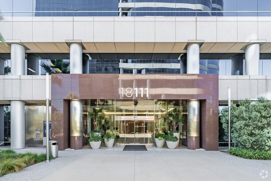 More Photos Of 18101 Von Karman Ave, Irvine Unknown For Lease