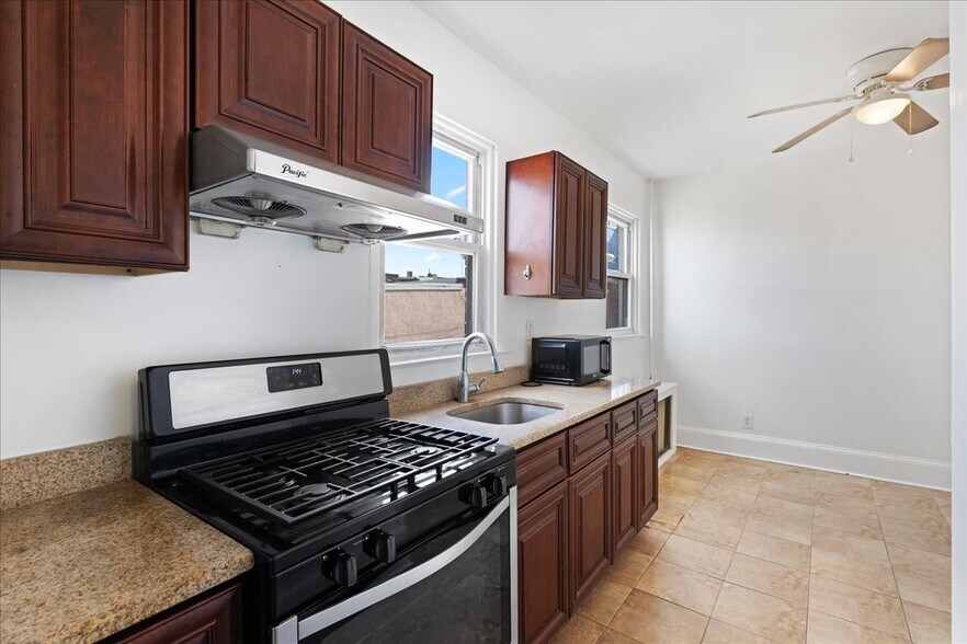 More Photos Of 1331 Mifflin St, Philadelphia Apartments For Sale