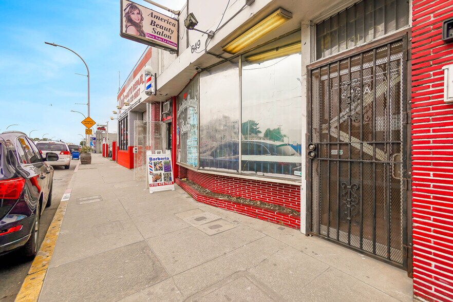 More Photos Of 649 23rd St, Richmond General Retail For Sale