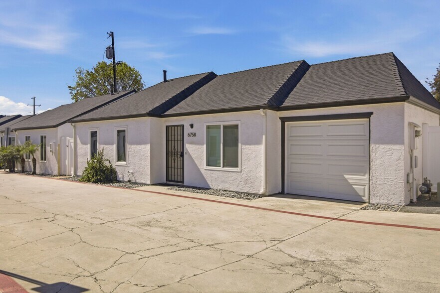 More Photos Of 6752-6770 Solita Ave, San Diego Apartments For Sale