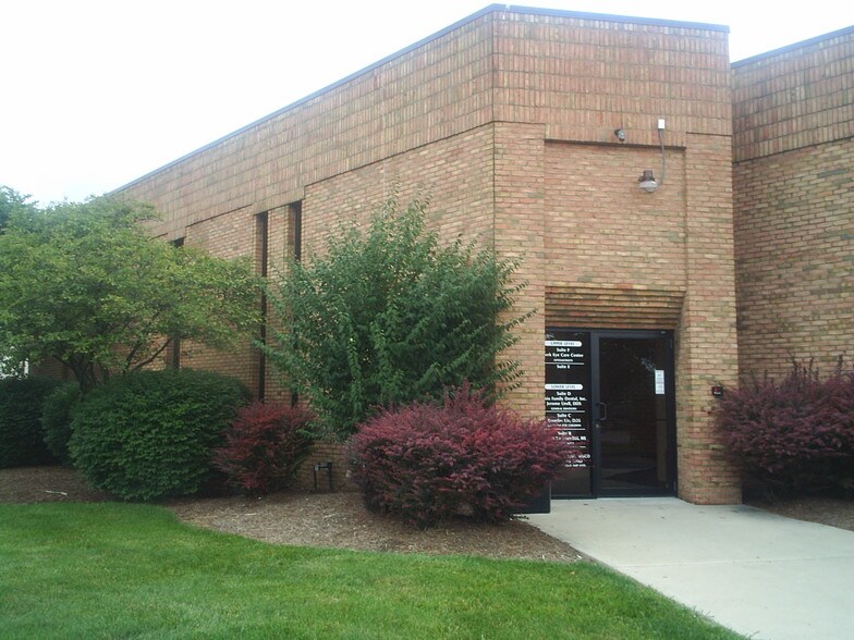 More Photos Of 5180 E Main St, Columbus Medical For Lease