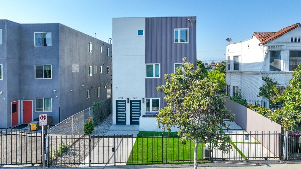 More Photos Of 1269 W 36th St, Los Angeles Apartments For Sale