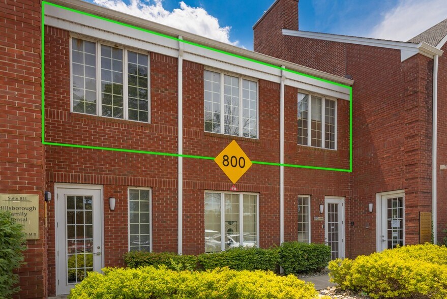 More Photos Of 821-824 Courtyard Dr, Hillsborough Office For Lease