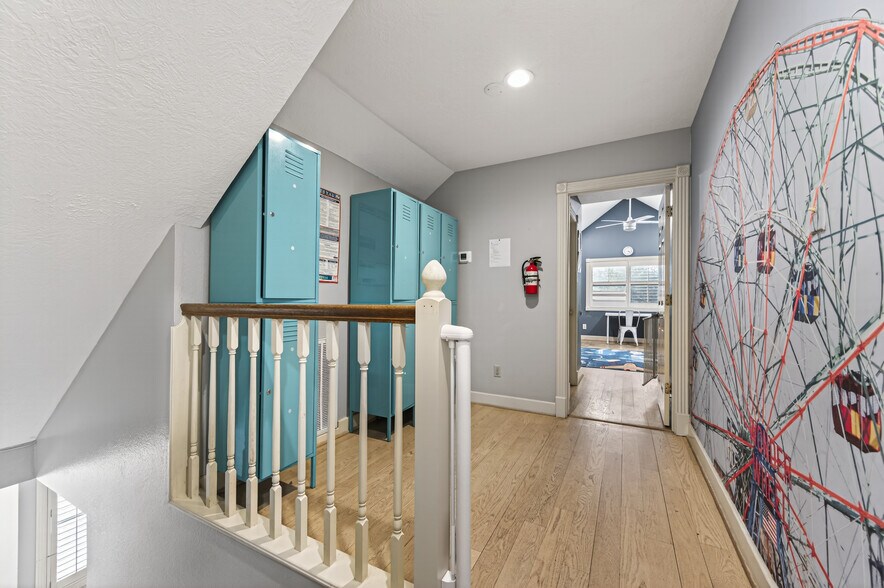 More Photos Of 8911 West Ln, Magnolia Office For Sale