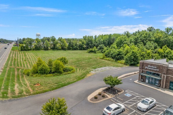 More Photos Of 2630 Madison St, Clarksville Land For Sale