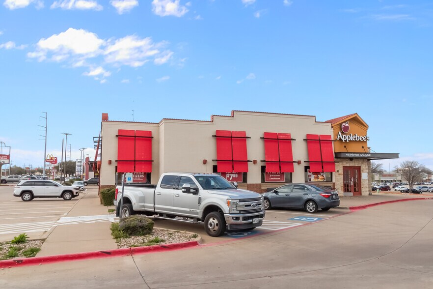 More Photos Of 543 E FM 3040, Lewisville General Retail For Sale