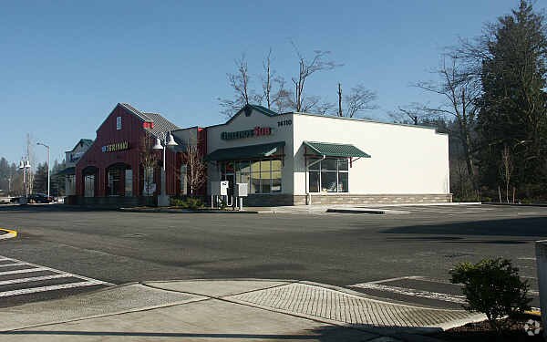 More Photos Of 14110 Main St NE, Duvall General Retail For Lease