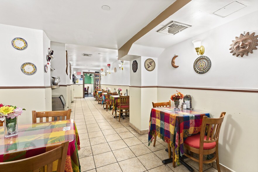 More Photos Of 358 W 23rd St, New York Multifamily For Sale