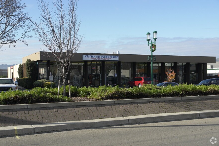 More Photos Of 6886-6894 Village Pky, Dublin Freestanding For Lease