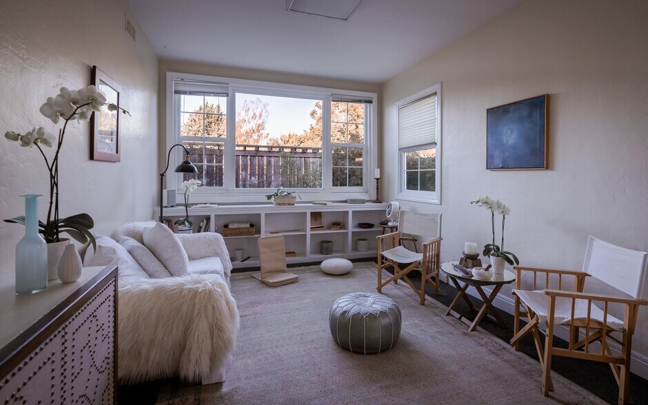 More Photos Of 125-131 Camino Alto, Mill Valley Office For Lease